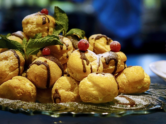Dubai Profiterol